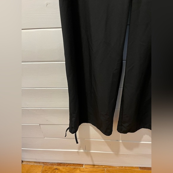 🖤 Old Navy Black Quick-Dry Utility Pants – Size M tall – NWOT🖤 - Picture 7 of 8